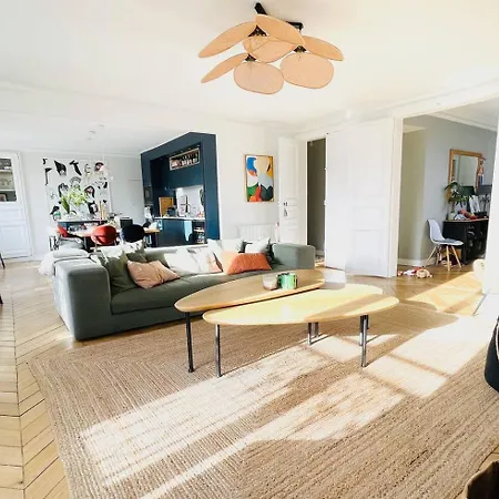 Luxurious And Family Duplex 4bd With Incredible View Appartamento Parigi